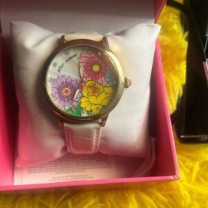 Betsey Johnson’s watch- needs battery